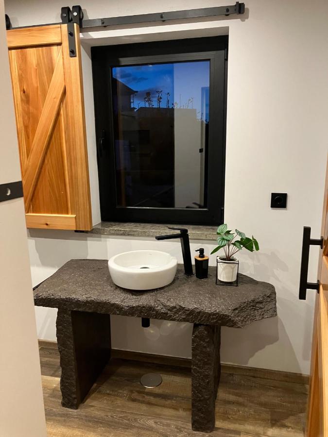 Casa Da Vinha Escondida Al Villa Biscoitos  Eksteriør billede
