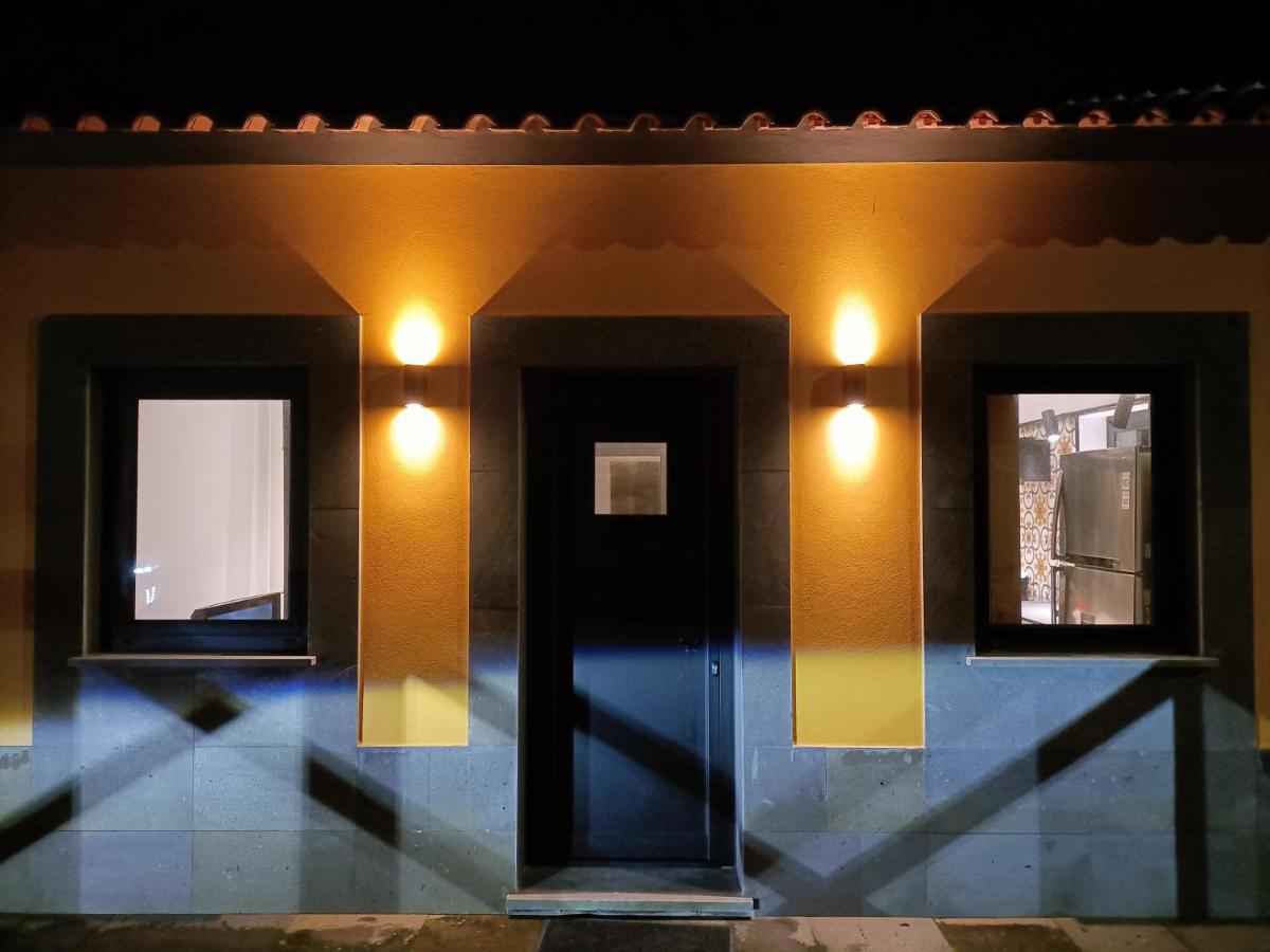 Casa Da Vinha Escondida Al Villa Biscoitos  Eksteriør billede